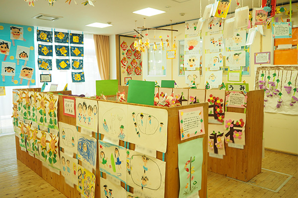 にじいろ保育園綱島の作品展をご紹介致します 保育 人材 介護のライク株式会社 にじいろ保育園綱島の作品展をご紹介致します 保育 人材 介護のライク株式会社